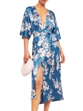 Reformation Hedi Silk Wrap Dress in Cyanotype Floral Blue – Size 2
